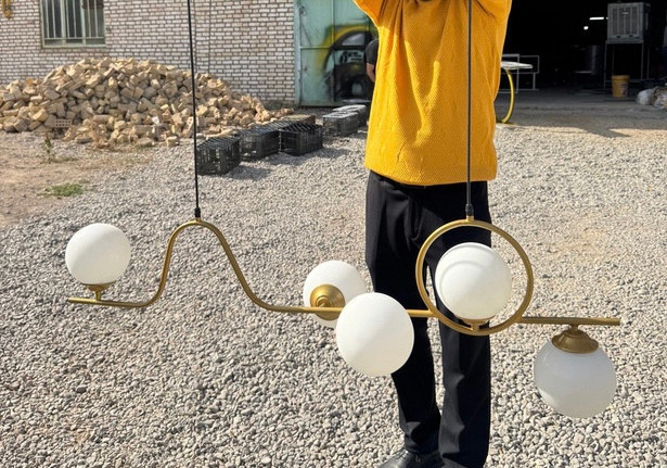 لوستر طلایی