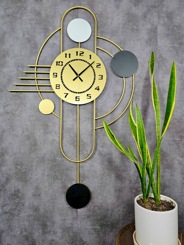 ساعت دیواری