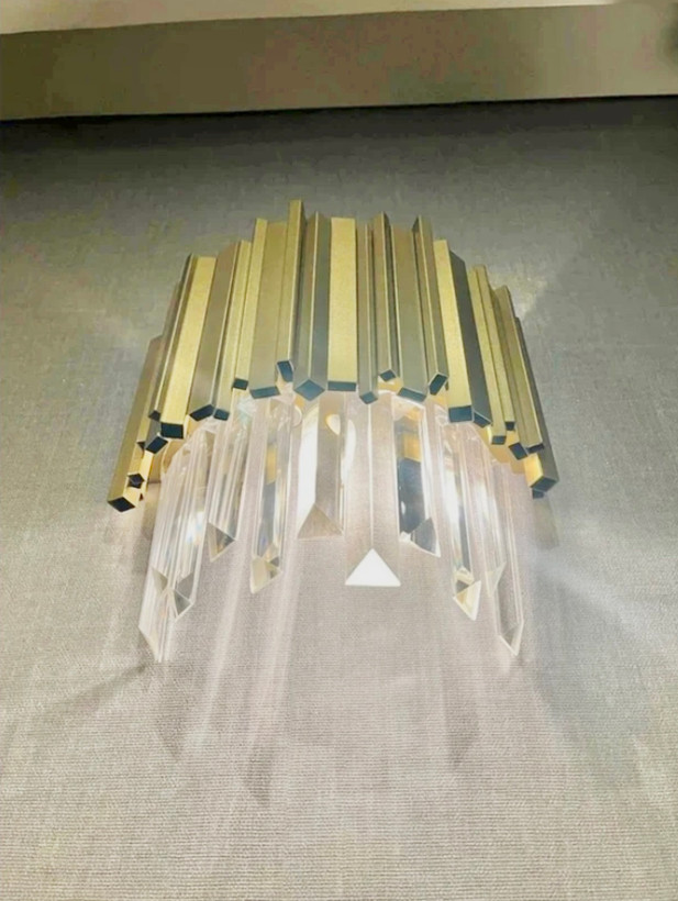 نمای دیگر دیوارکوب کریستالی شیک